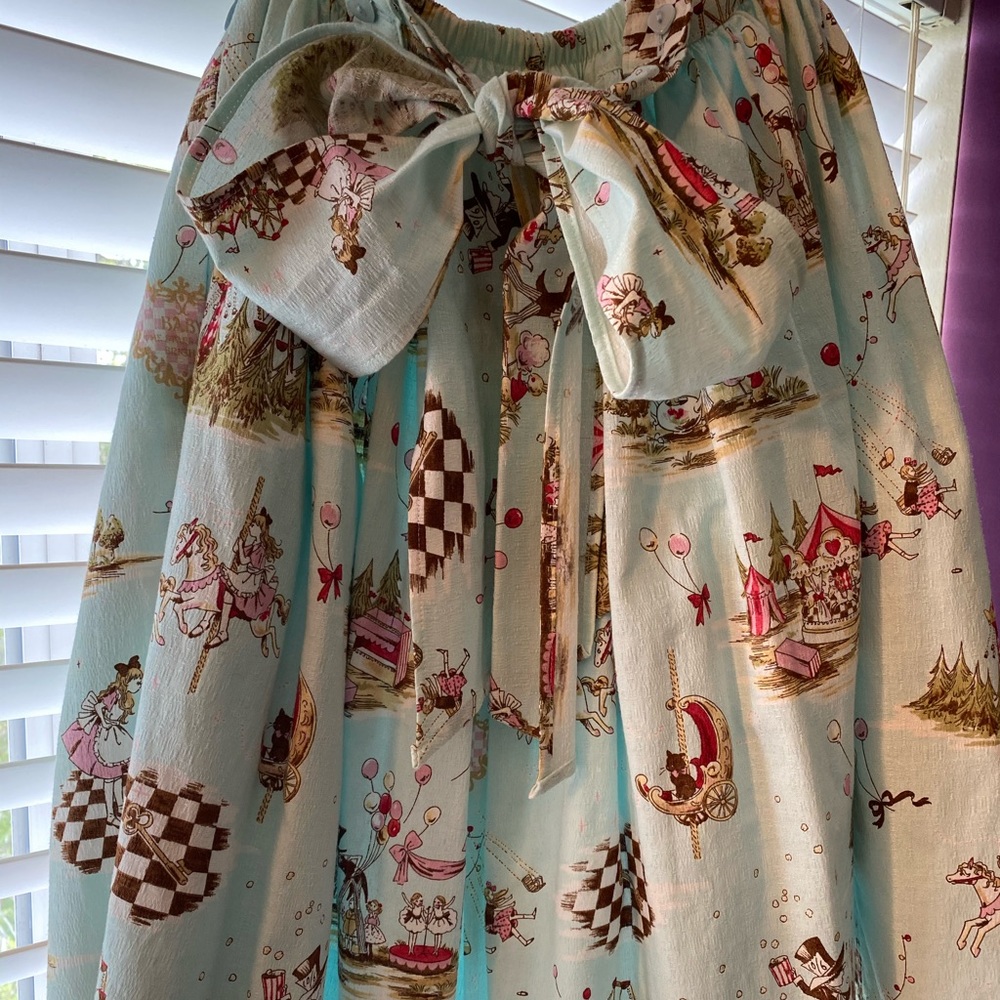 From Japan! Lolita Alice Wonderland Carnival Skirt